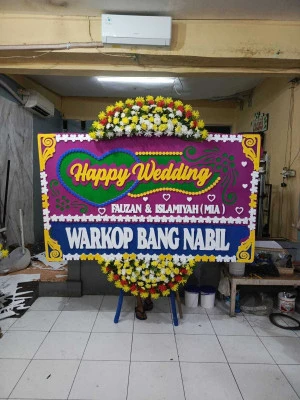 Papan Bunga di Menara Btpn